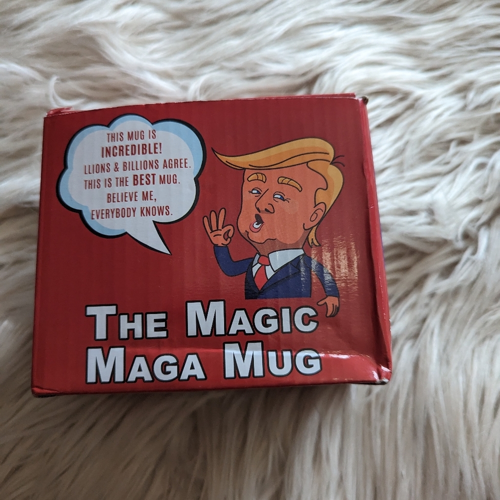 NEW The Magic Maga Mug Color Changing Mug